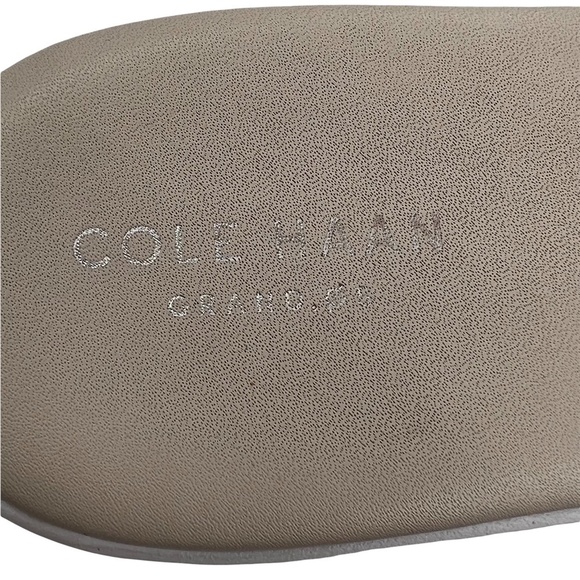 Cole Haan Zerogrand Tan Beige Multi Strap Slip On Sandals Size 8 1/2 Women's - Picture 2 of 9